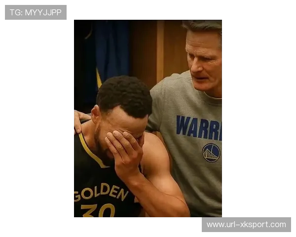 史蒂芬·库里因右髌股疼痛综合征缺阵，勇士后场轮换深度骤减