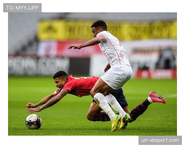 一场平局的背后：解析昂热如何在少打一人情况下通过极限混合防守抢得一分